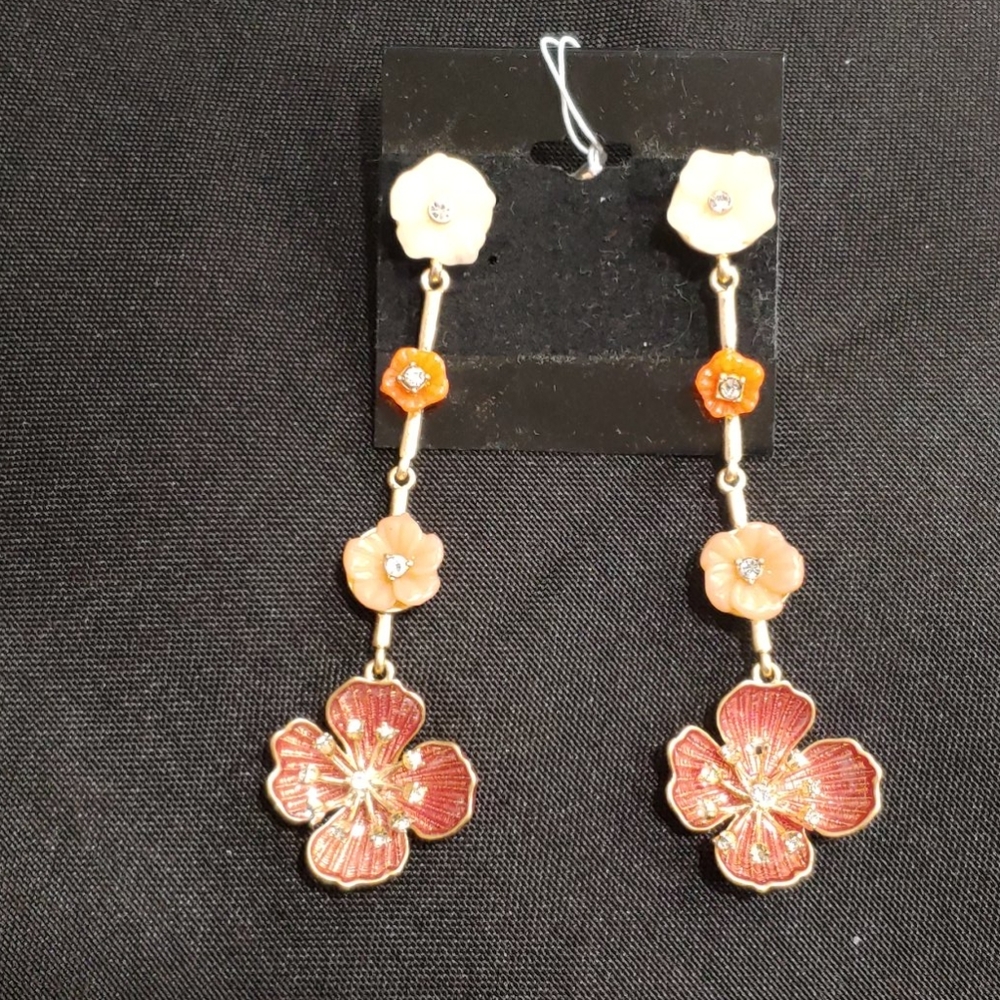 Hanami linear earrings